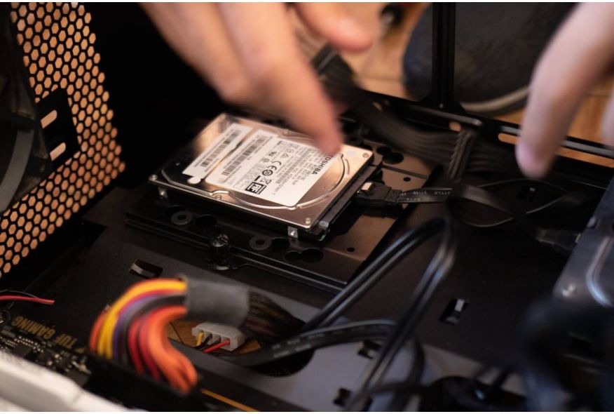 Imagem de SSD vs. HDD: Which One Should You Choose?