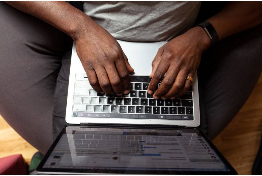 Imagem de How to Improve Your PC’s Wi-Fi and Bluetooth Connectivity